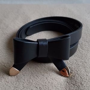 Black Bow Belt w/ gold accent
